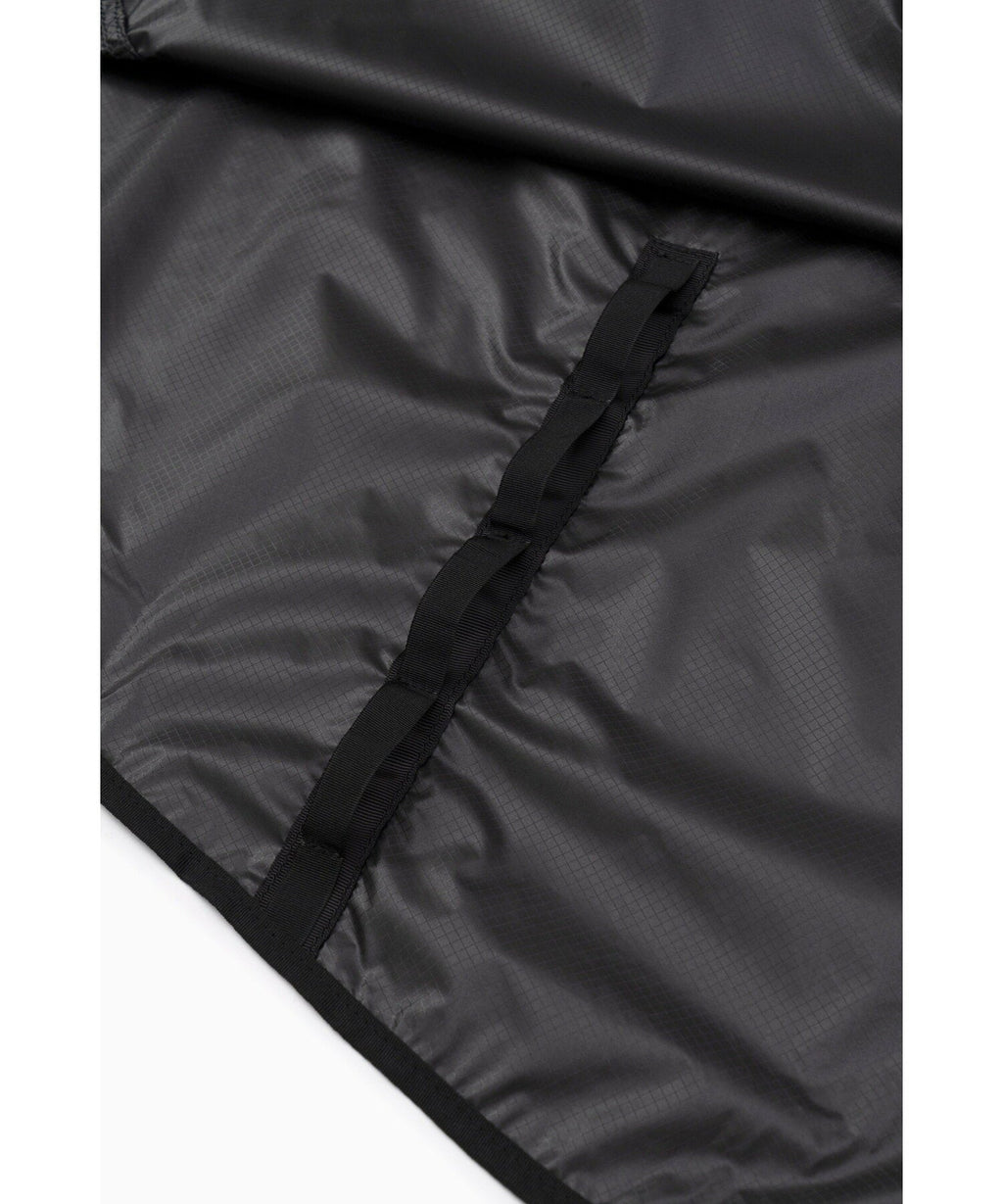 and wander sil poncho